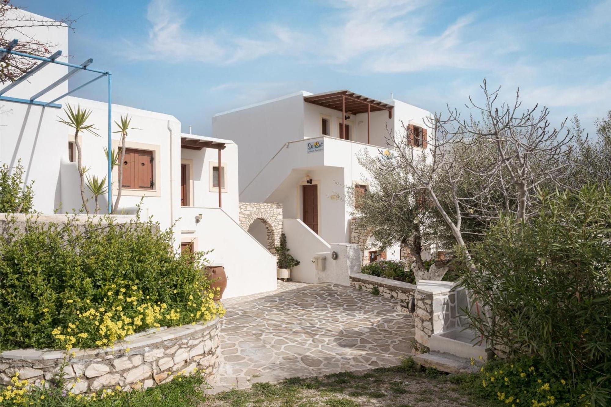 Hotel Sunset Paros Naousa Exterior foto